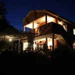 Διαμέρισμα Menderi Hills *